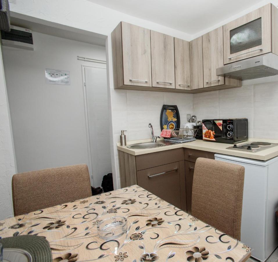 7 Days Premium Apartment Subotica Eksteriør billede